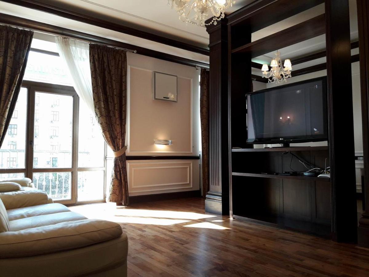 Vip Apartment. Kreshatik, Maidan Nezavisimosti. Κίεβο Εξωτερικό φωτογραφία
